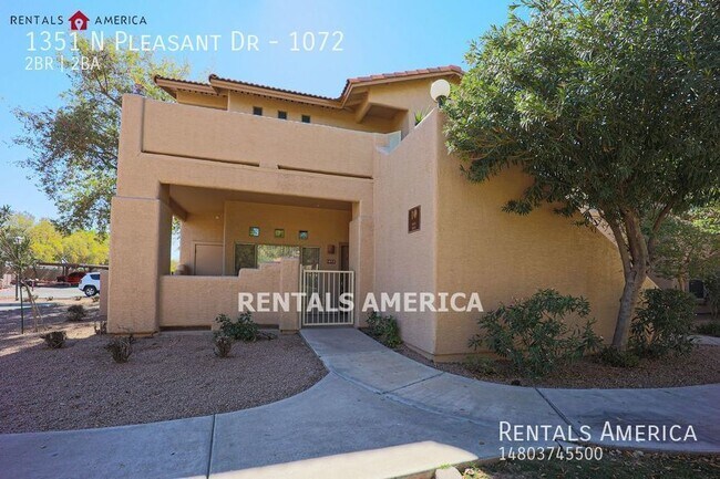 Foto del edificio - Beautiful 2 Bedroom Condo In Mirage Park R...