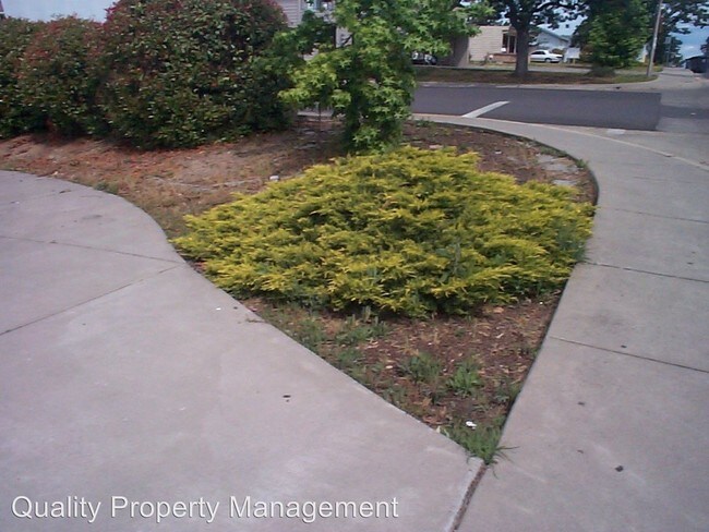 Building Photo - 1849 N Keene Way Dr