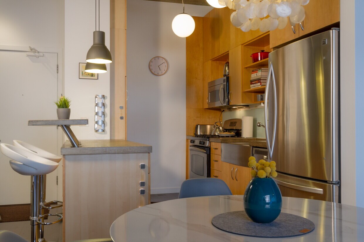 Kitchen - 1255 NW 9th Ave