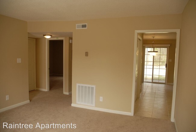 Building Photo - 2 br, 1 bath Apartment - 600 Rain Forest Road