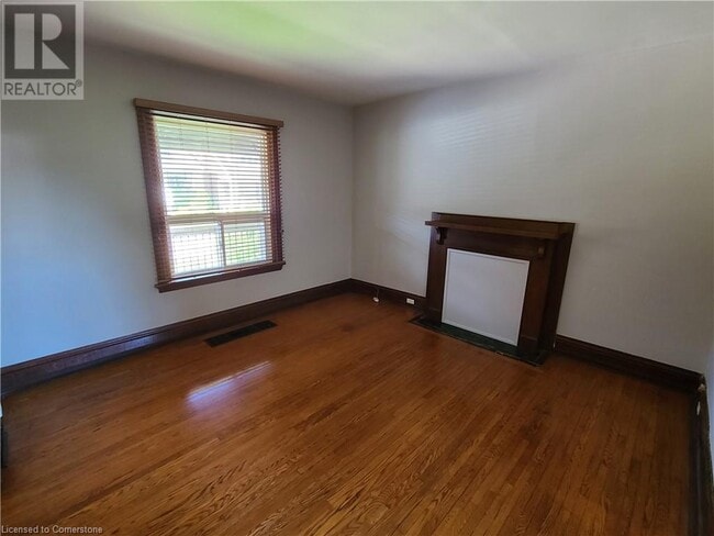 Building Photo - 252 Homewood Ave