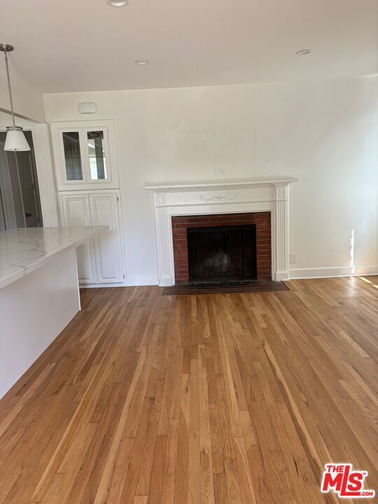 Building Photo - 1022 Amoroso Pl