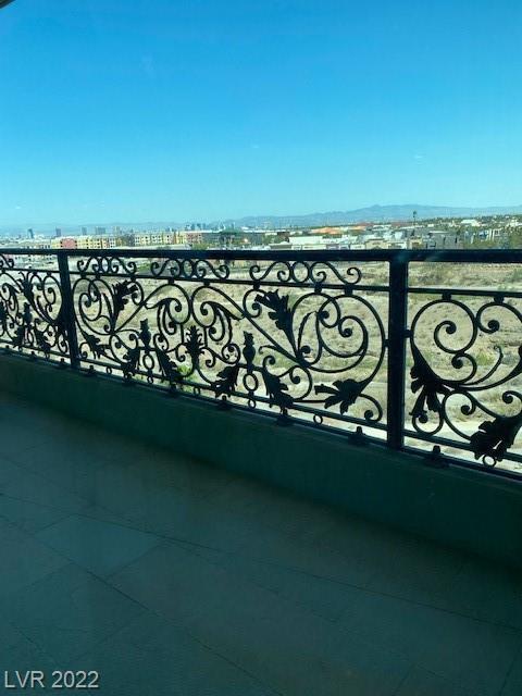 Foto del edificio - 9101 Alta Dr