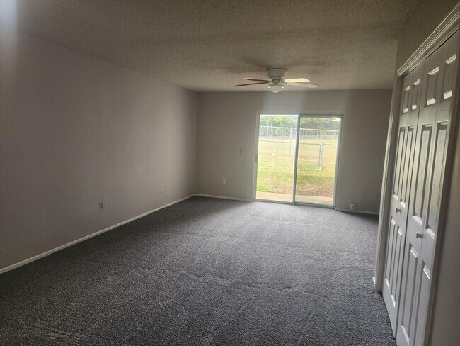 Foto del edificio - 125 Tabitha Ct