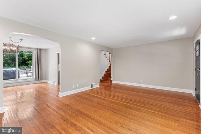 Building Photo - 707 Conshohocken State Rd