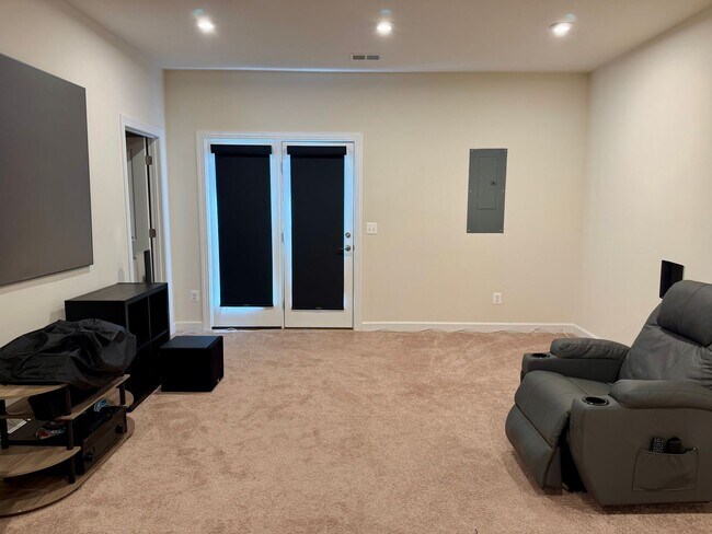 Foto del edificio - 3155 Horizon Rd