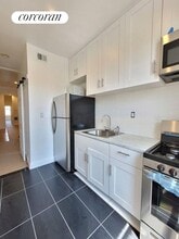 Building Photo - 656 MacDonough St