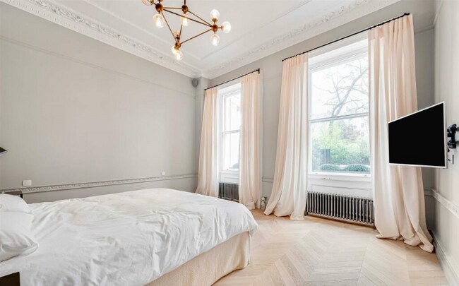 Foto del edificio - 521 Elm Ln