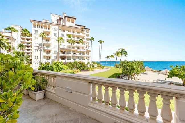 Building Photo - 7412 Fisher Island Dr