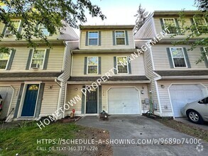 Building Photo - 1228 Cora St SE