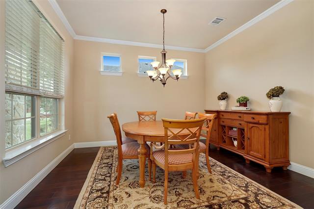 Foto del edificio - 12813 Sherbrooke Dr