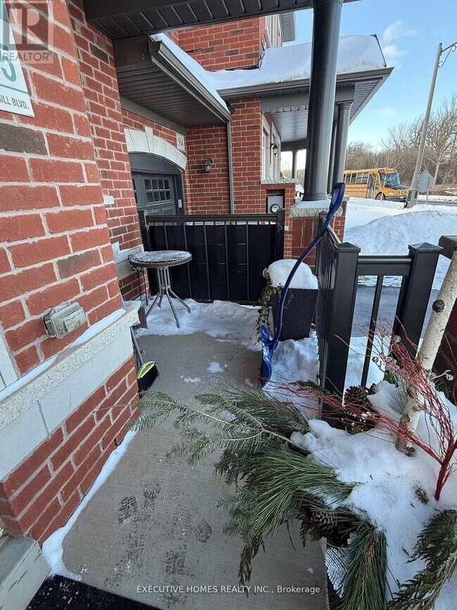 Photo du bâtiment - 506 Threshing Mill Blvd.