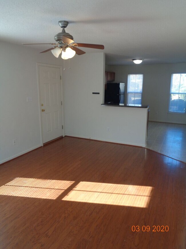 Foto del edificio - 2 Bedroom Condo in Williamsburg for Rent