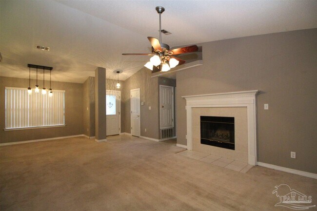 Foto del edificio - 5176 Westport Dr