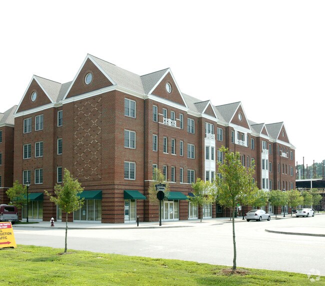 Foto del edificio - The Arbors at Port Warwick