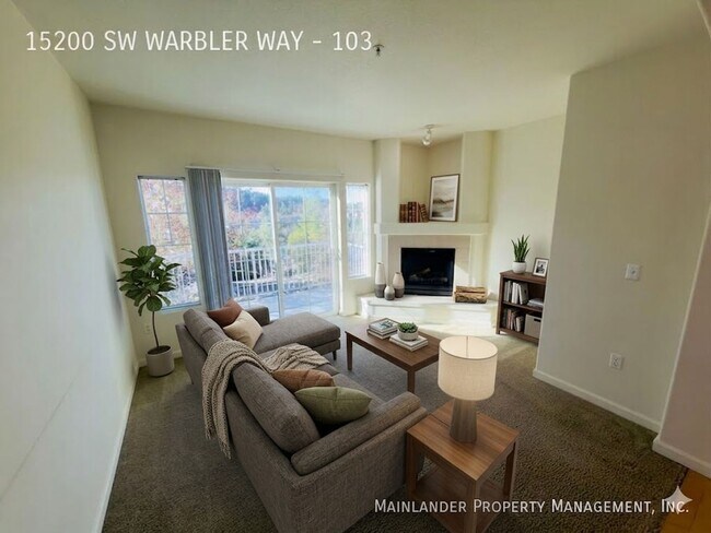 Foto del edificio - Gorgeous Tri-Level Condo at Progress Ridge — Lake Views!