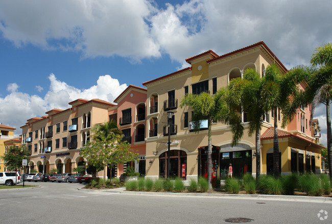 Foto del edificio - The Residences at Coconut Point