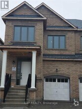 Building Photo - 42 Thelma Dr