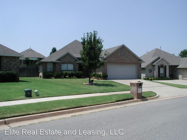 Foto del edificio - 3 br, 2 bath House - 1724 DEL SIMMONS DRIVE