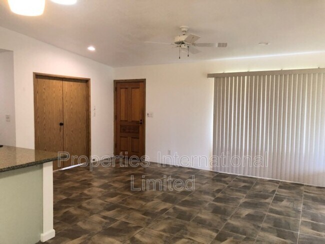 Building Photo - 98-1807 Kaahumanu Street #A - 1