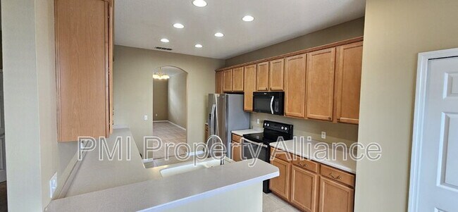 Foto del edificio - 4745 Walnut Ridge Dr