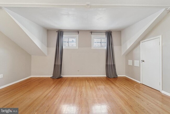 Foto del edificio - 1029 Spruce St
