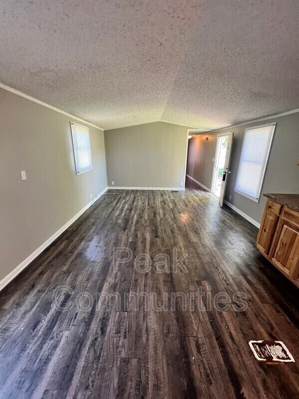 Foto del edificio - 187 Peach St