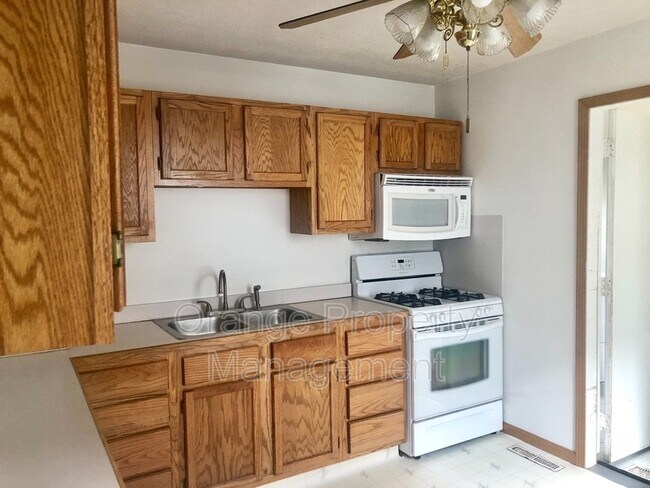 Foto del edificio - 708 Hickory St