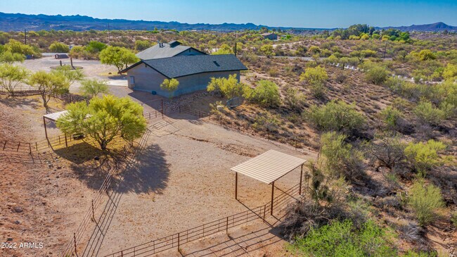 Building Photo - 2230 Vulture Mine Rd