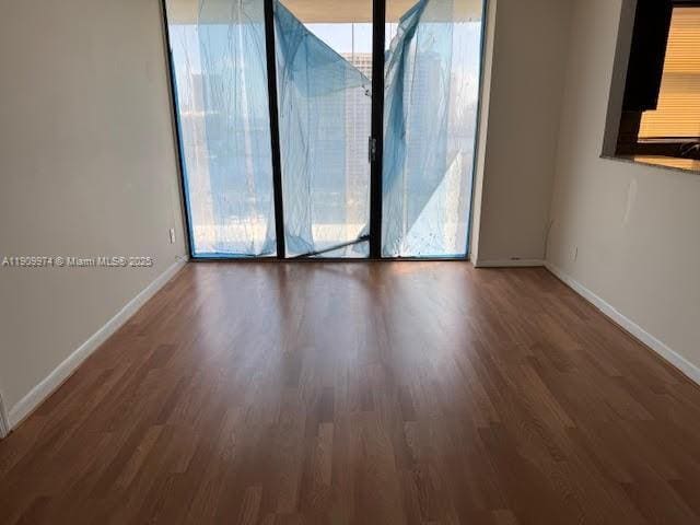 Foto del edificio - 18181 NE 31st Ct