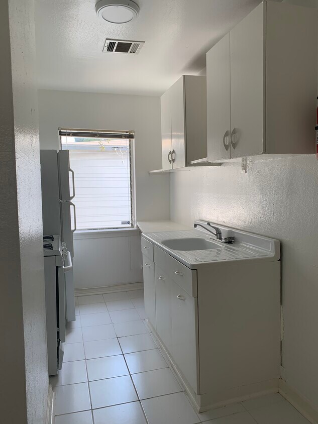 2131 Kipling St Unit 1, Houston, TX 77098 Apartments in Houston, TX