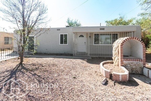 Primary Photo - NOW AVAILABLE! 2808 San Marcial, Albuquerq...