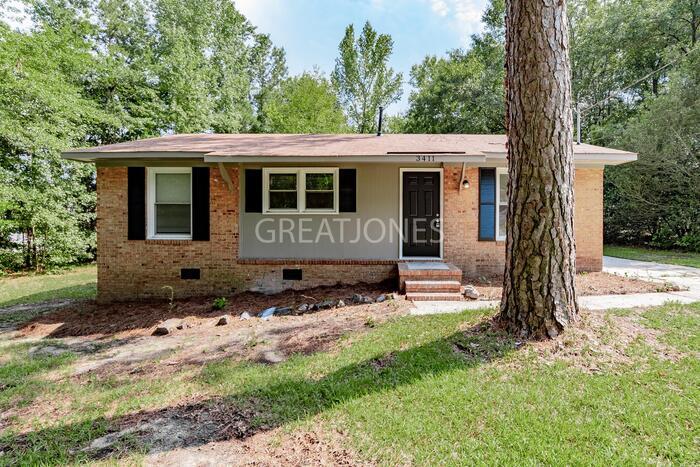 Foto principal - REDUCED! - NOW OFFERING 1/2 MONTH FREE WIT...