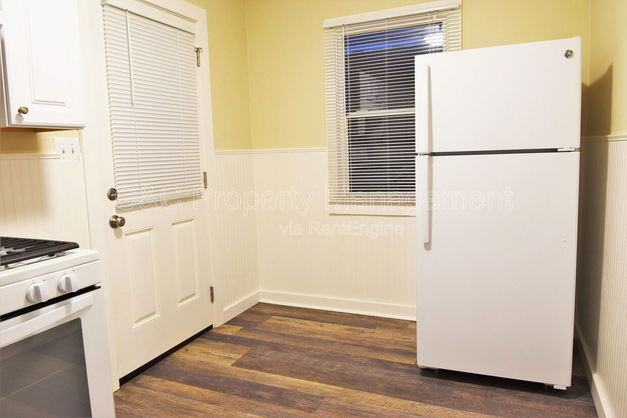 Foto del edificio - 1533 Noche Buena St