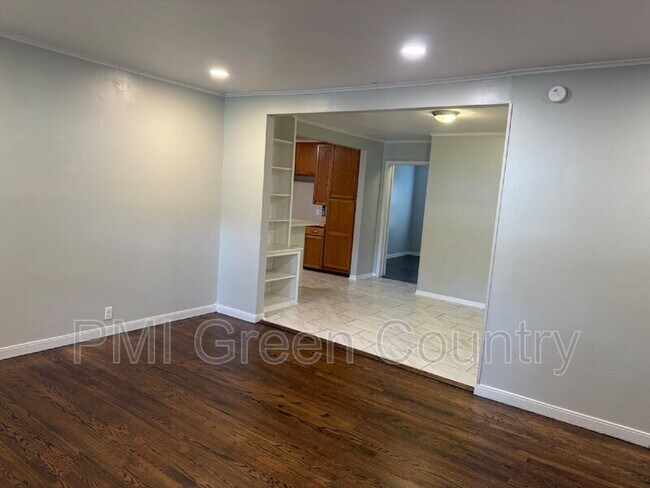 Foto del edificio - 4357 S Rockford Pl