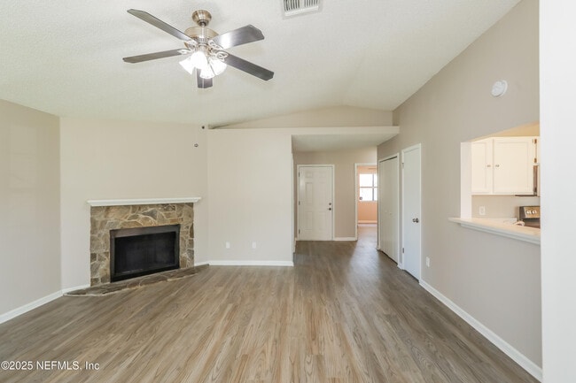 Building Photo - 7453 Amandas Crossing Dr N