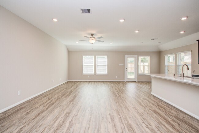 Foto del edificio - 2212 Gadwall Ct