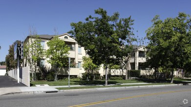 Apartments Under 1 000 In Fullerton Ca Apartments Com