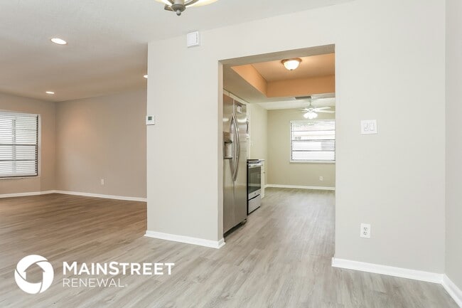 Foto del edificio - 5011 NW 17th St