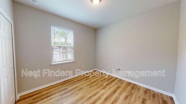 Building Photo - 3718 Ruby Kinglet Dr