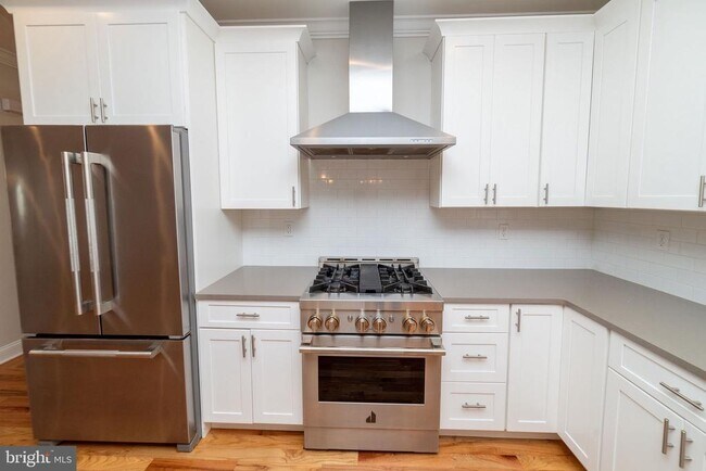 Building Photo - 11 Quarry St