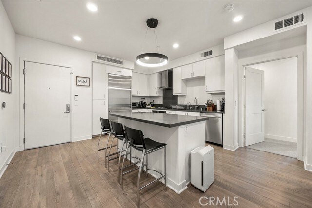 Building Photo - 2412 Nolita