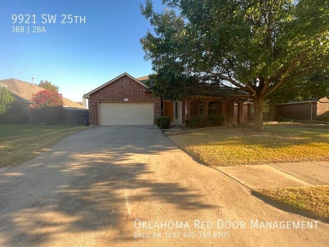 Building Photo - 9921 SW 25th-