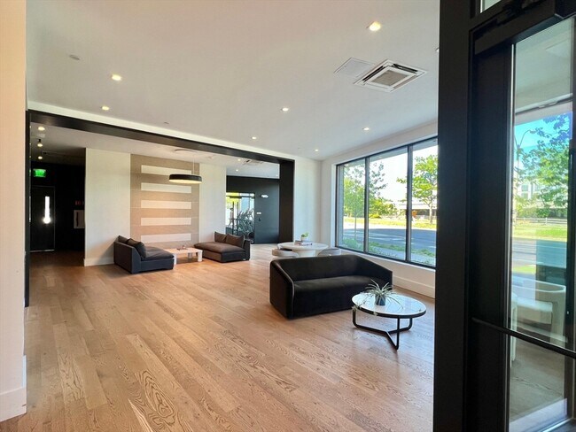 Foto del edificio - 50 Leo M Birmingham Pkwy
