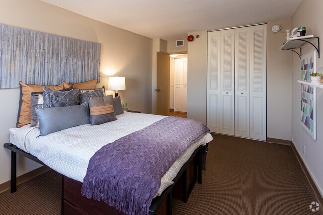 Interior Photo - Tradition Knoxville