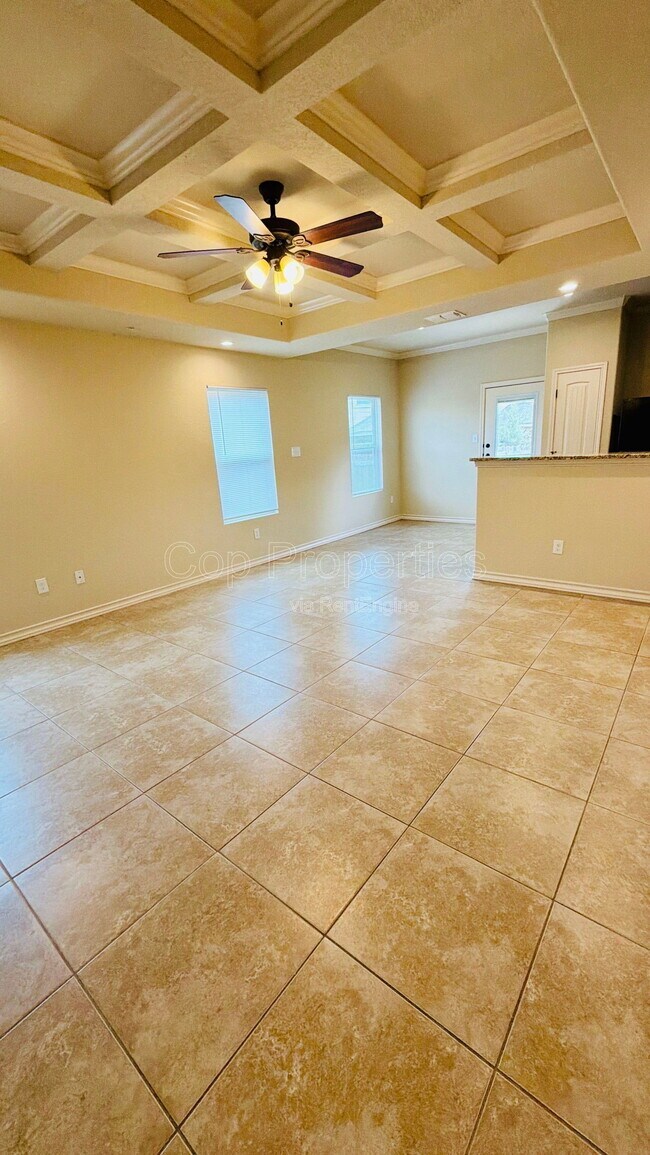 Building Photo - 7108 Micayla Cv