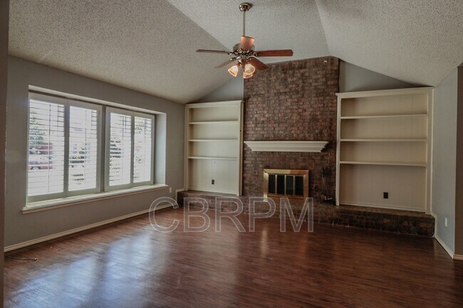 Foto del edificio - 5608 89th St