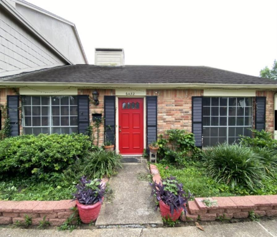 Foto principal - 6432 Bankside Dr