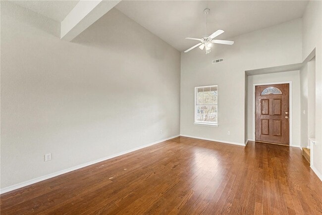 Foto del edificio - 3102 SW Deerfield Blvd