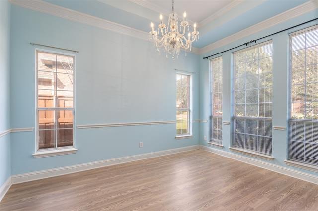 Foto del edificio - 7813 Roaring Ridge Dr